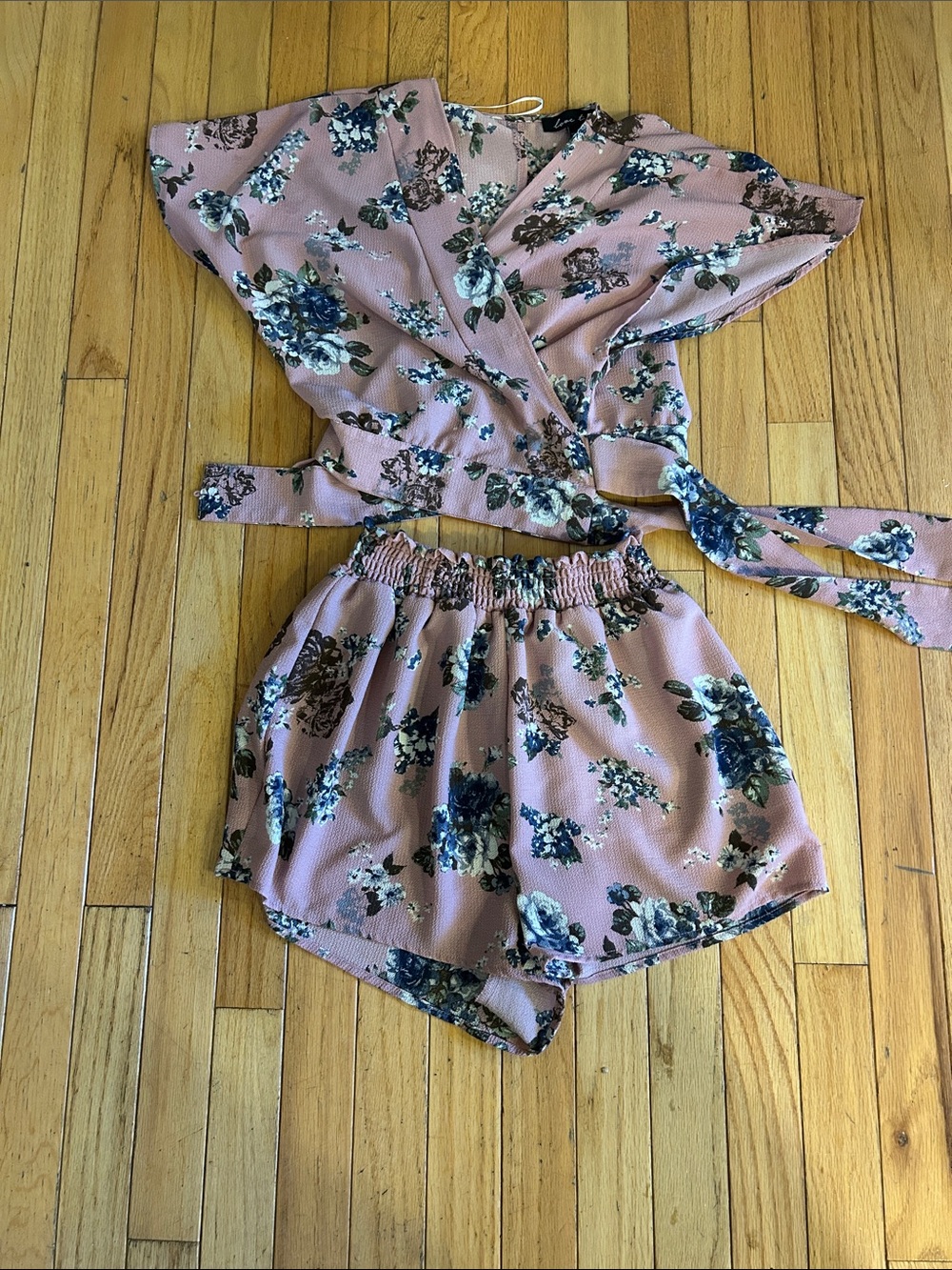 Love Tree Pink Floral V-Neck Blouse and short set.